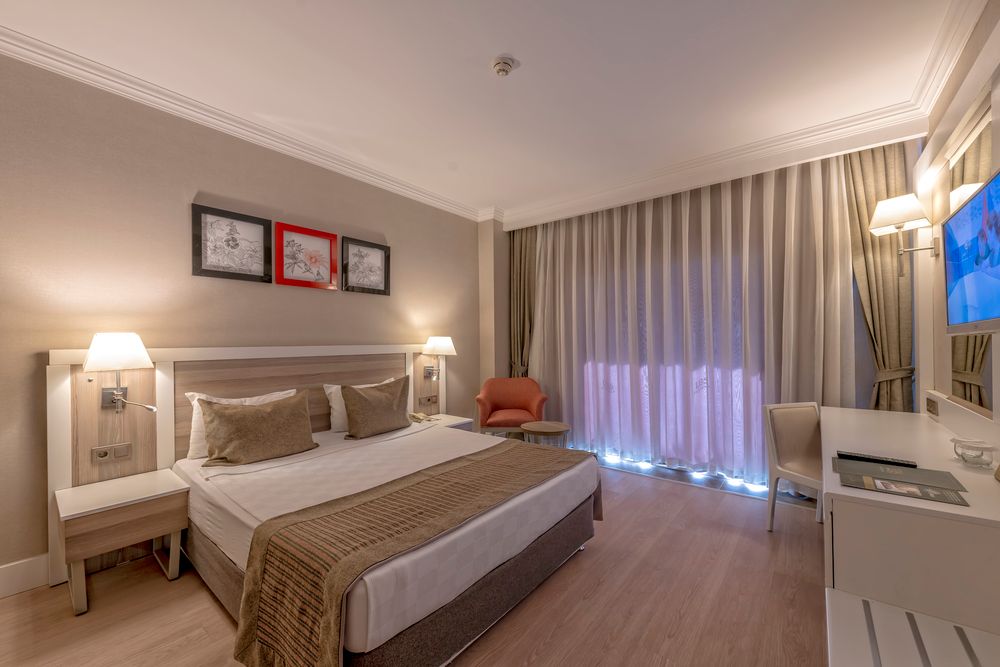 Port River Hotel & Spa - 105