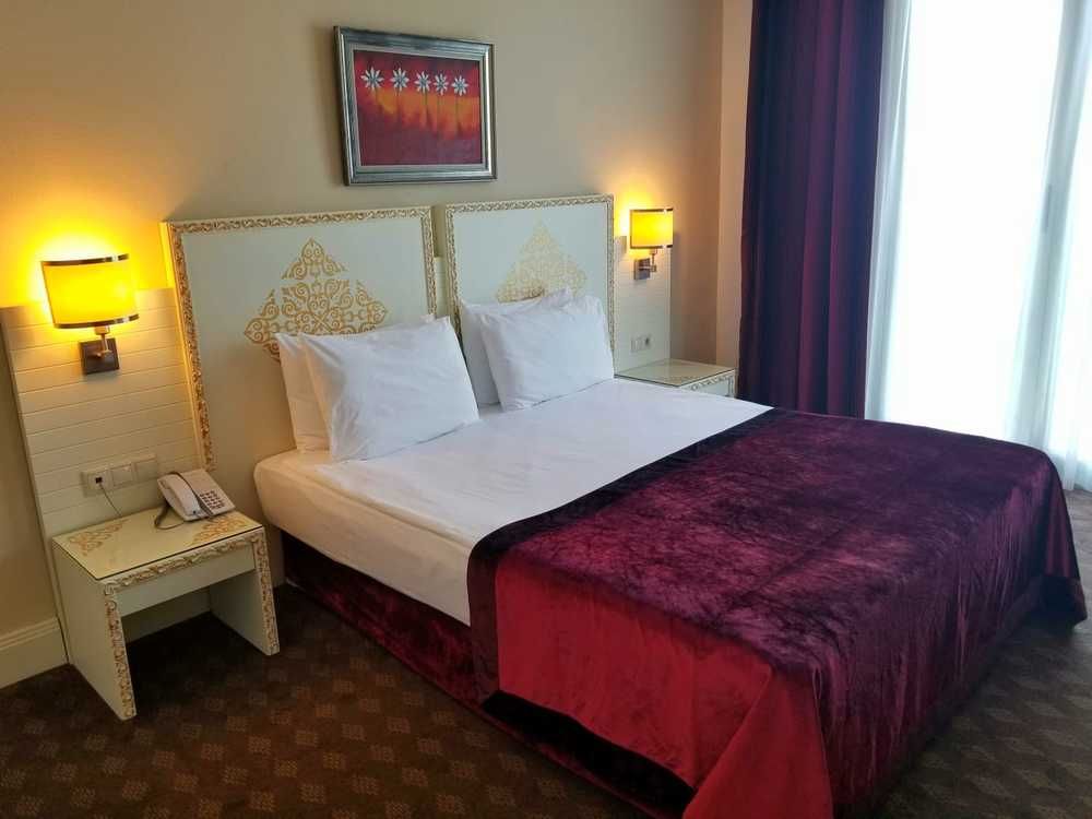 Crystal Admiral Aqua Collection - 82