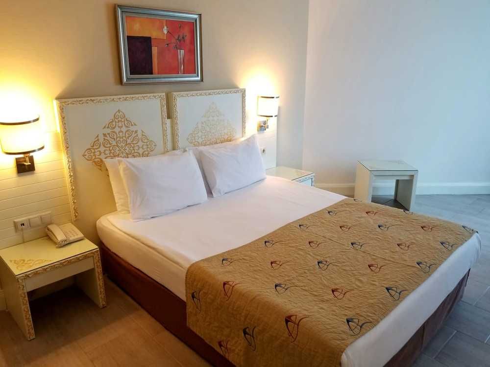 Crystal Admiral Aqua Collection - 81