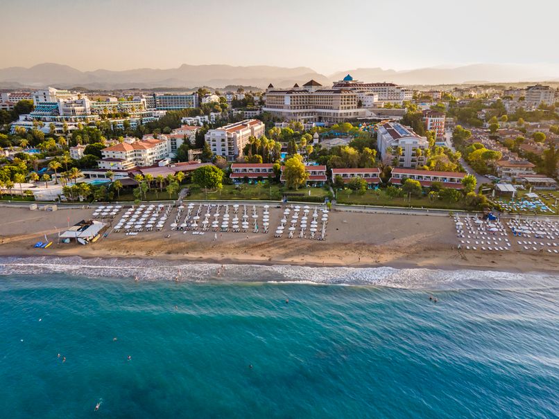 Horus Paradise Luxury Resort - 2