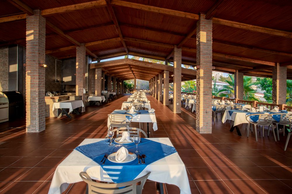 Horus Paradise Luxury Resort - 41