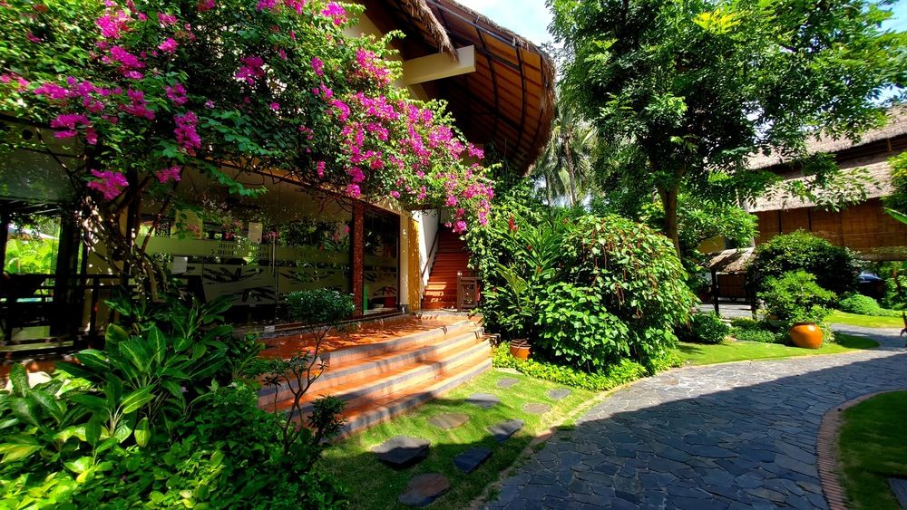 BAMBOO VILLAGE RESORT - 13