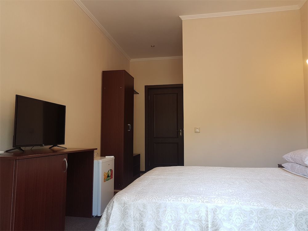 ЦАРСКАЯ АЛЛЕЯ, отель стандарт - 30