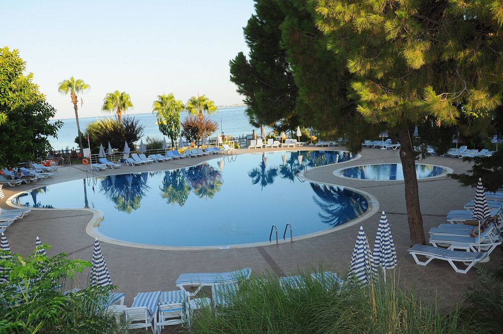 Lonicera World Hotel - 24