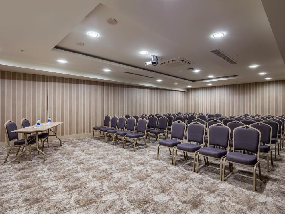 Holiday Inn Antalya Lara - 25