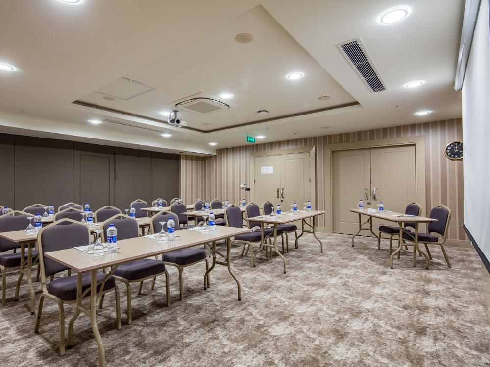 Holiday Inn Antalya Lara - 24