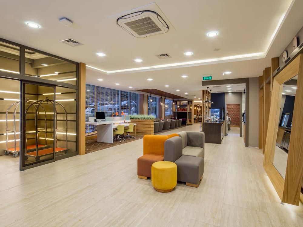 Holiday Inn Antalya Lara - 7