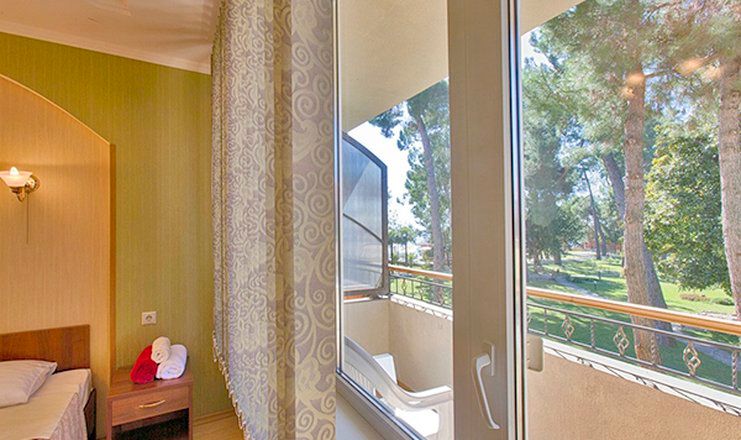 ДЕЛЬФИН, отель комфорт - 37