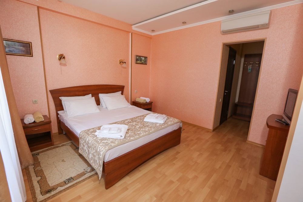 ДЕЛЬФИН, отель комфорт - 34