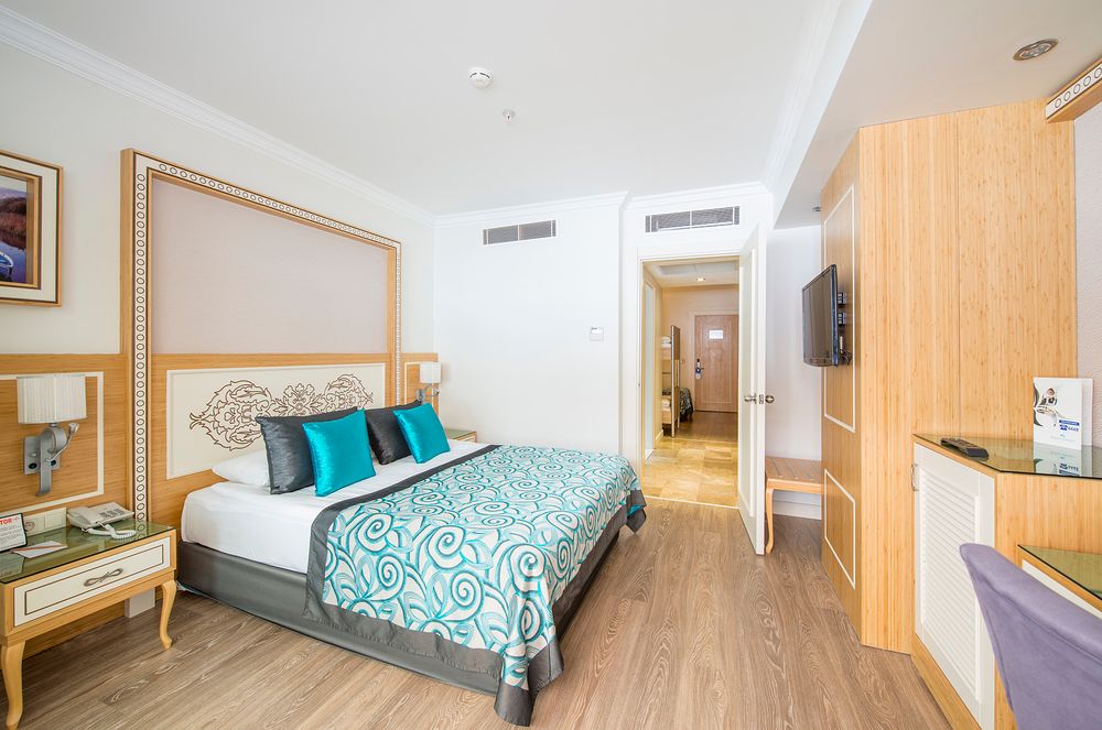 Crystal Waterworld Aqua Collection - 66