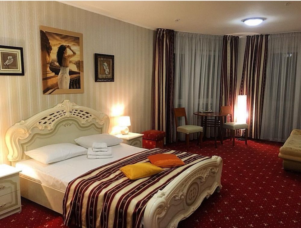 РЕНЕССАНС, отель - 21