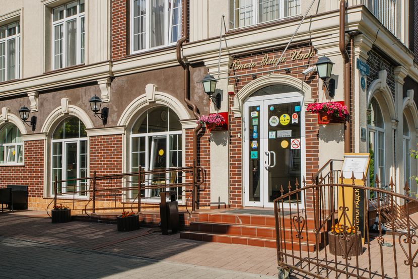 ELISA INN, гостиница - 4