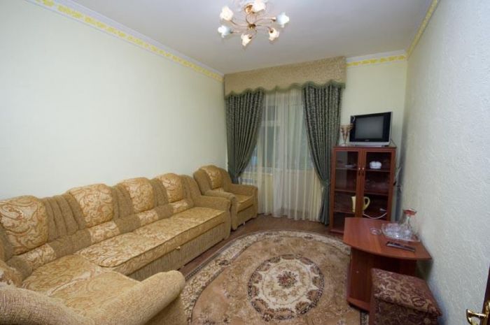 КРИСТАЛЛ, отель - 83