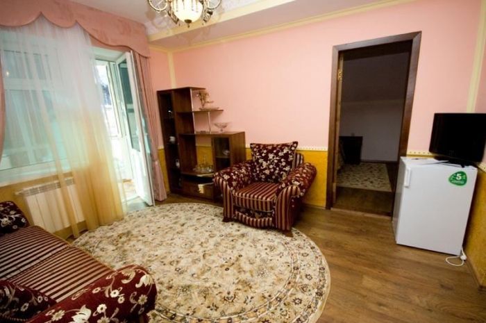 КРИСТАЛЛ, отель - 94