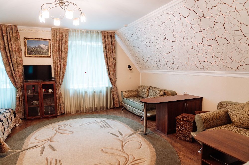 КРИСТАЛЛ, отель - 70