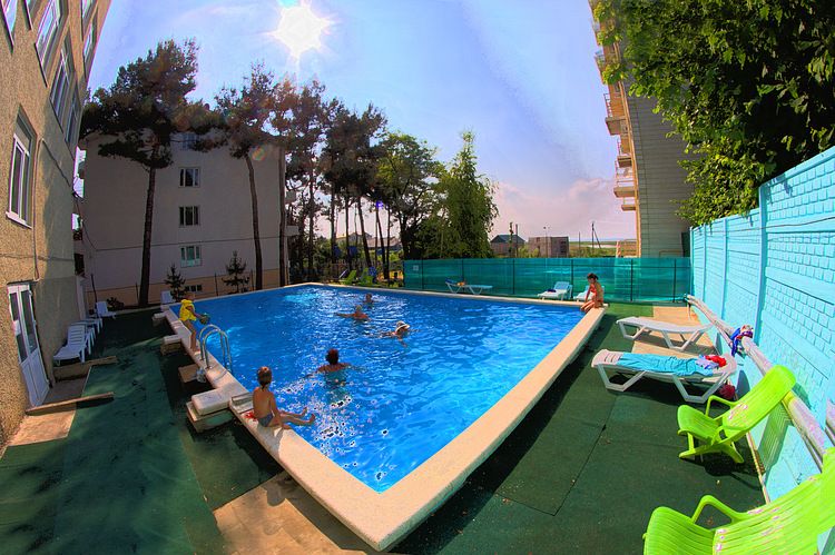 ЧЕРНОМОРСКИЙ, гостевой дом - 20