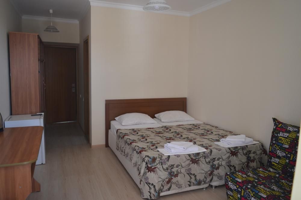 ЧЕРНОМОРСКИЙ, гостевой дом - 34