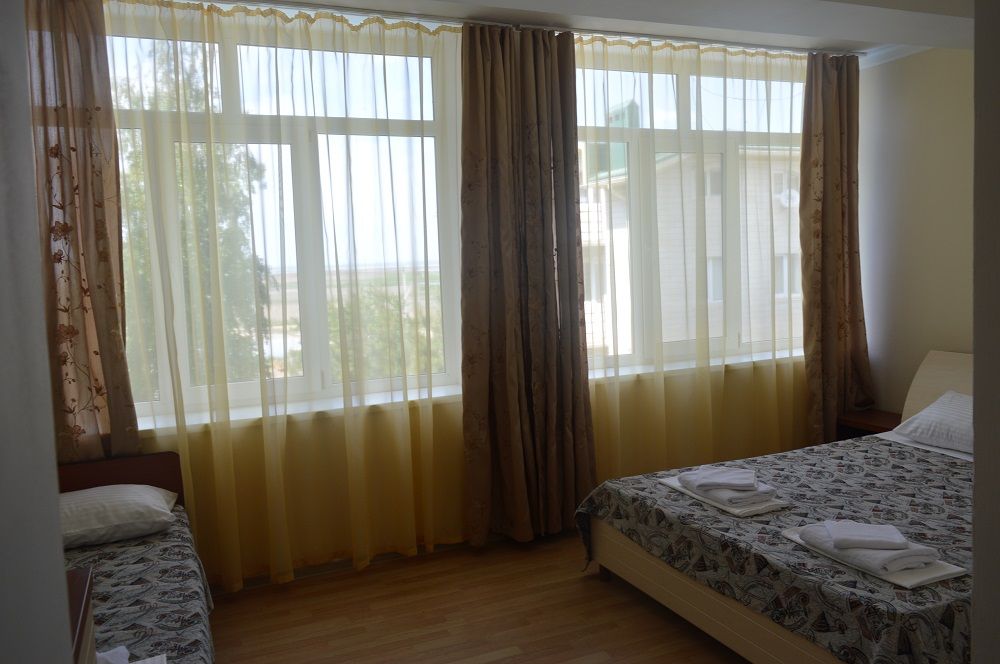 ЧЕРНОМОРСКИЙ, гостевой дом - 41