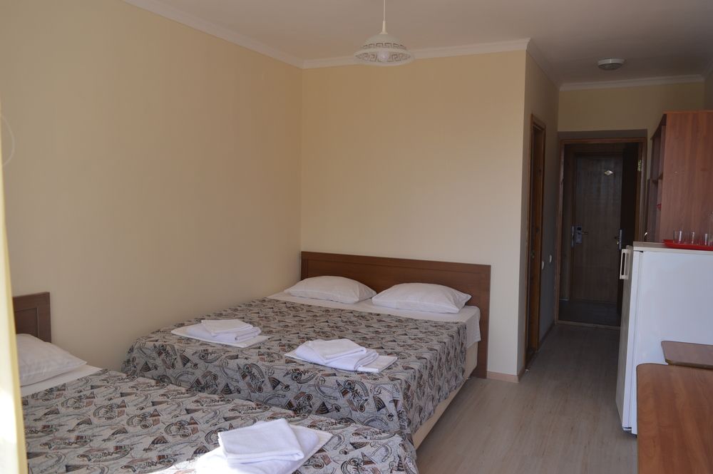 ЧЕРНОМОРСКИЙ, гостевой дом - 39