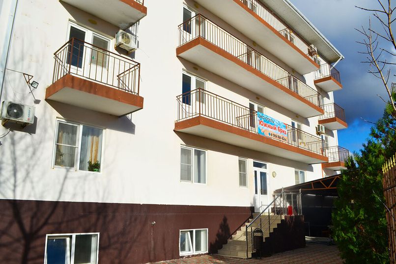 ЮЖНЫЙ БРИЗ, пансионат - 2