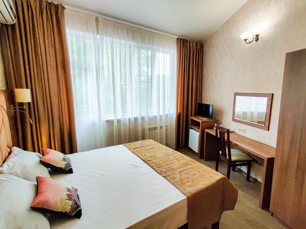 МОРСКИЕ РИФЫ, пансионат - 30