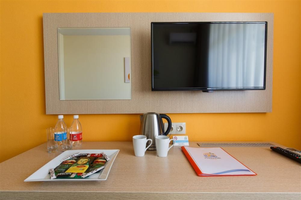 МАНДАРИН (бывш.АГАТ, гостиница), отель - 49