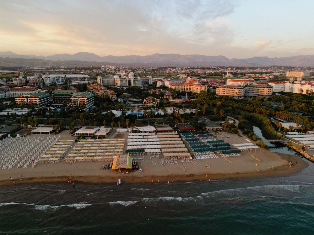 Castival Hotel Side - 2