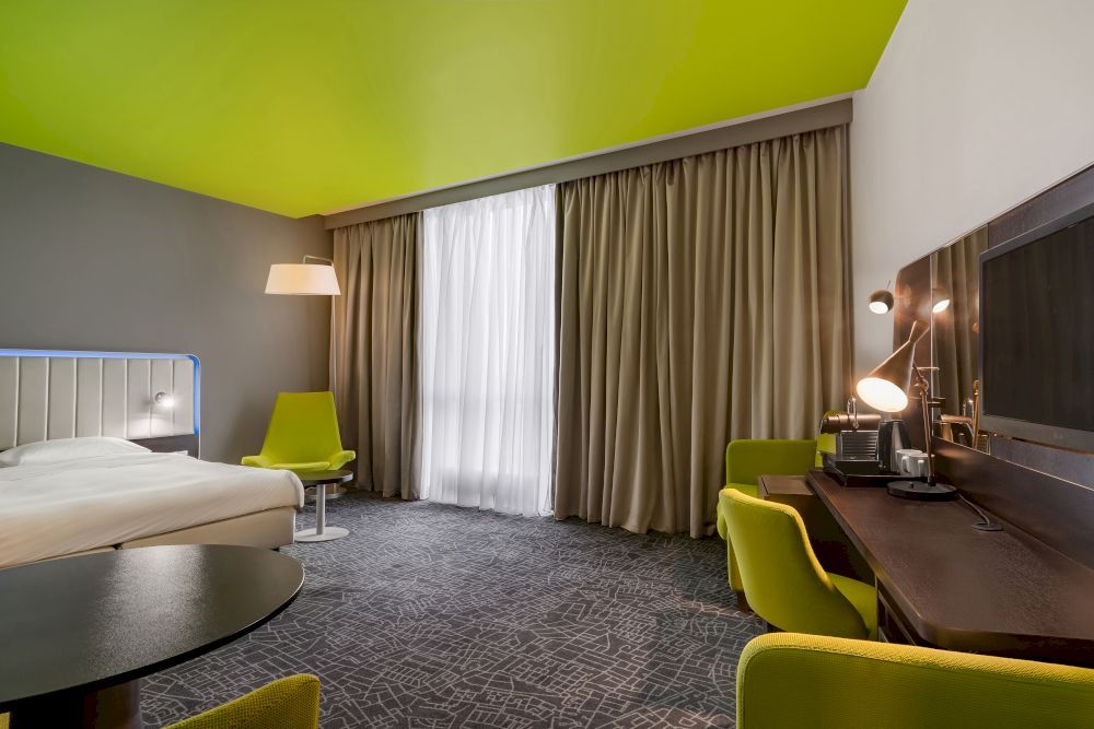 COSMOS SAINT-PETERSBURG PULKOVO AIRPORT HOTEL (бывш. PARK INN BY RADISSON PULKOVO AIRPORT)  - 24