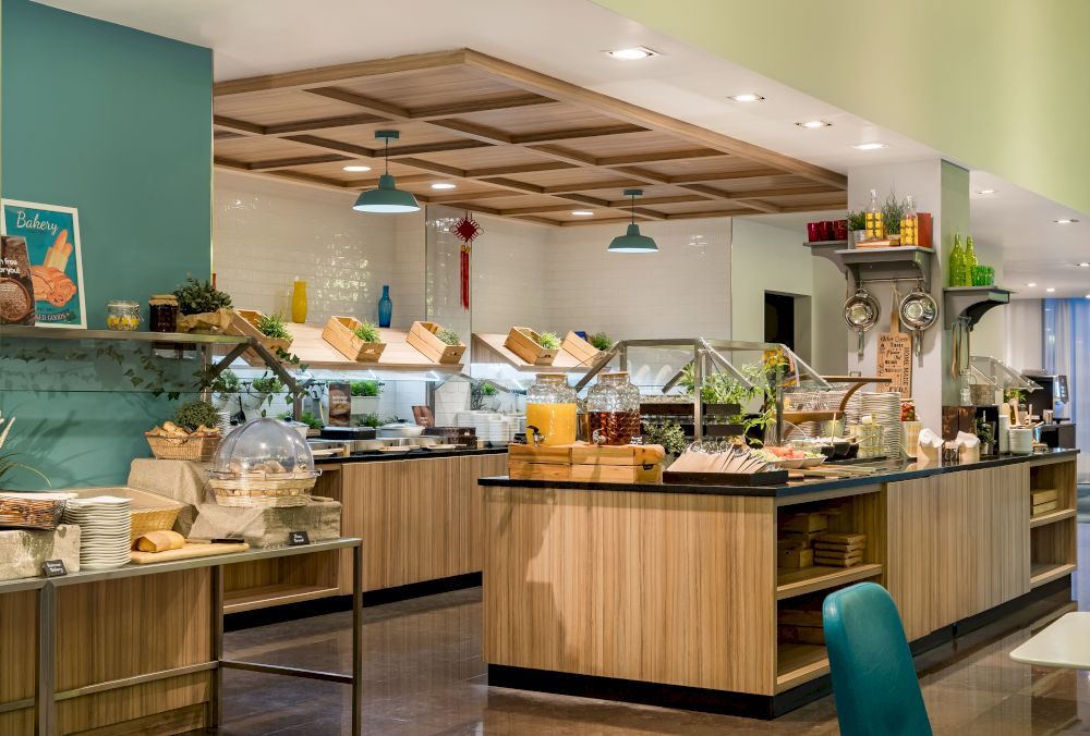 COSMOS SAINT-PETERSBURG PULKOVO AIRPORT HOTEL (бывш. PARK INN BY RADISSON PULKOVO AIRPORT)  - 15