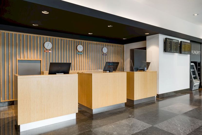 COSMOS SAINT-PETERSBURG PULKOVO AIRPORT HOTEL (бывш. PARK INN BY RADISSON PULKOVO AIRPORT)  - 6