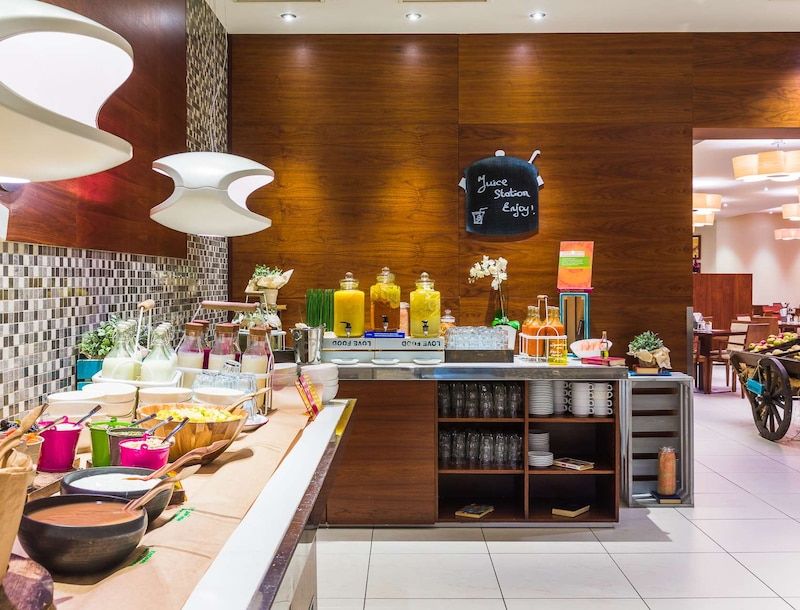 COSMOS SAINT-PETERSBURG PULKOVSKAYA, гостиница (ex. PARK INN BY RADISSON PULKOVSKAYA) - 4