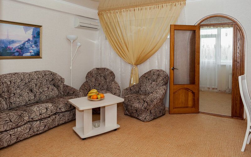 КРИСТАЛЛ УЮТ, пансионат - 98