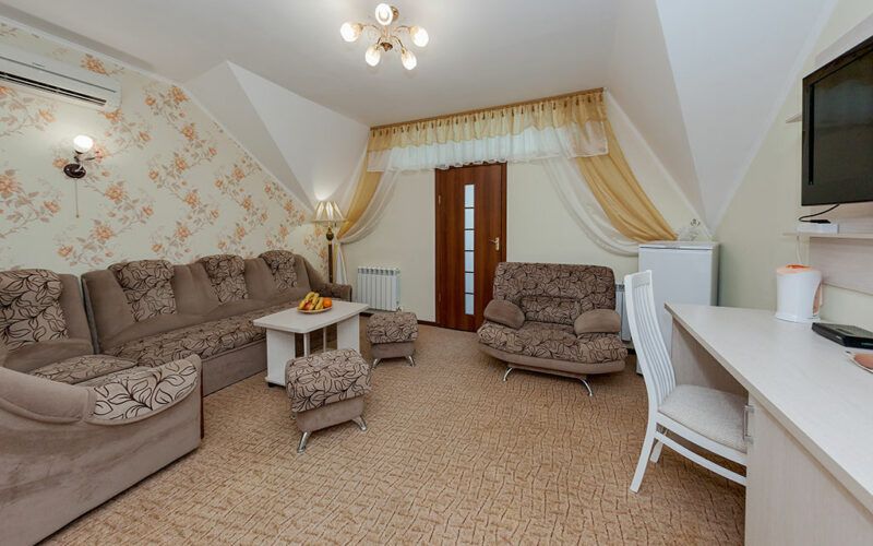 КРИСТАЛЛ УЮТ, пансионат - 85