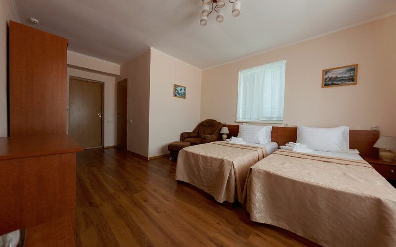 КРИСТАЛЛ УЮТ, пансионат - 81