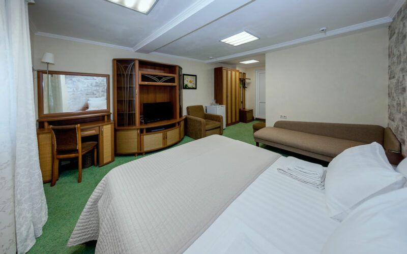 КРИСТАЛЛ УЮТ, пансионат - 64