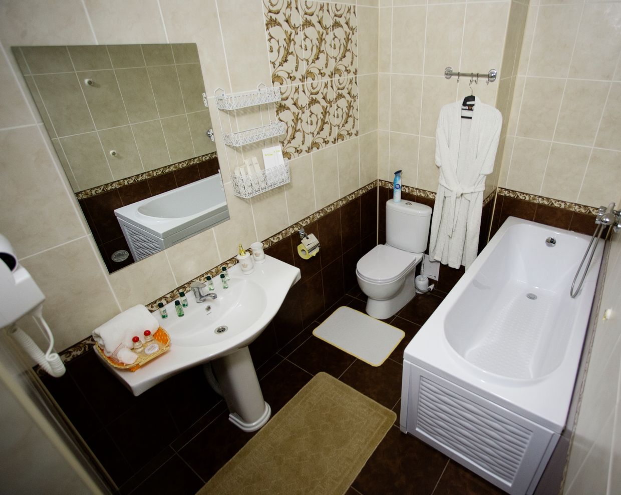 ФРАНЦУЗСКИЙ КВАРТАЛ, отель - 40