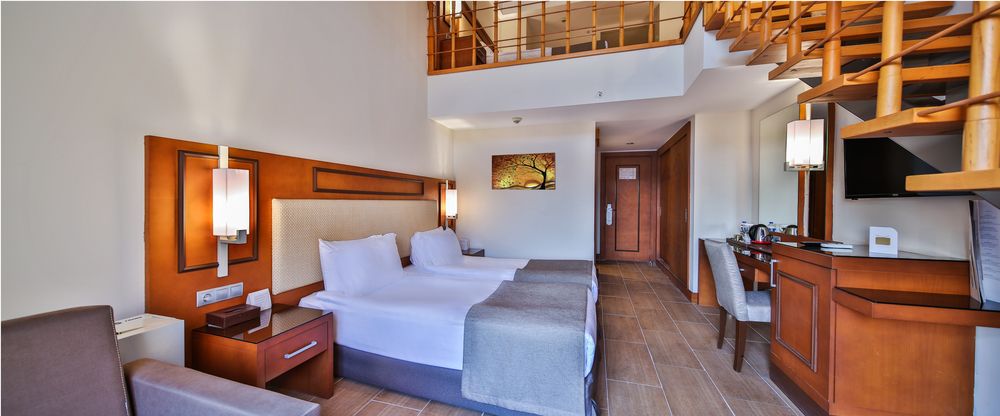 Crystal Prestige Pearl Collection - 46