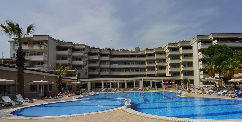 Linda Resort Hotel - 9