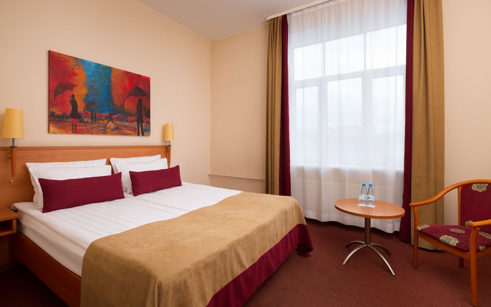 ОКТЯБРЬСКАЯ, гостиница - 18