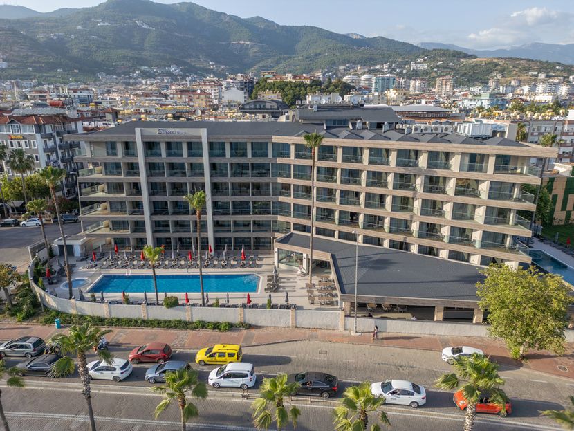 Elysee Rive - 1