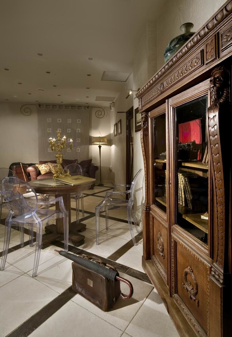 БРАТЬЯ КАРАМАЗОВЫ, отель - 27