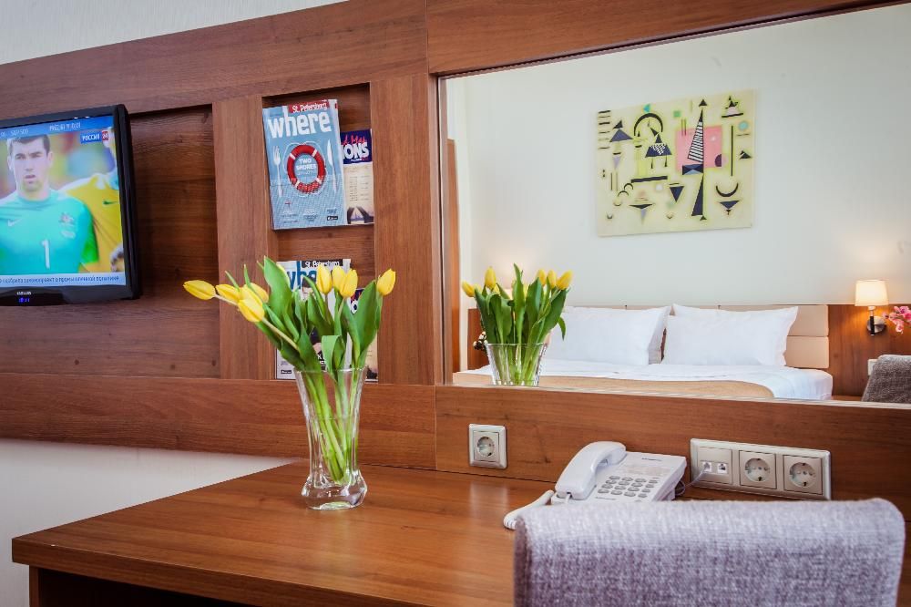 BEST WESTERN PLUS CENTRE HOTEL - 11