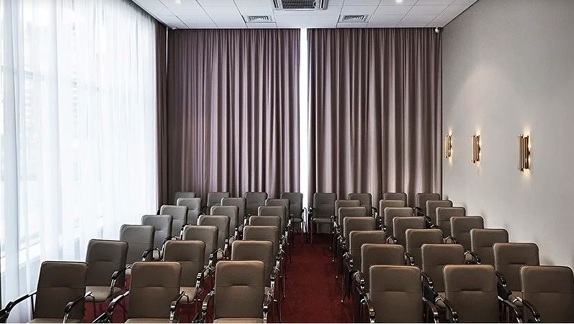 LAHTA PLAZA HOTEL - 9