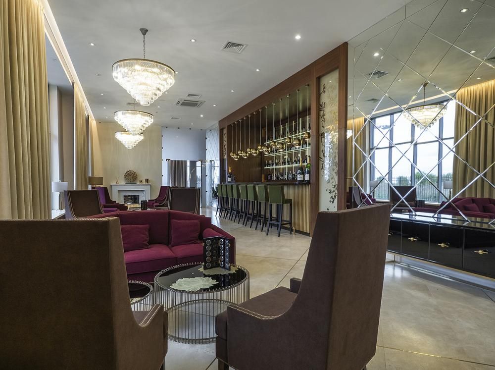 LAHTA PLAZA HOTEL - 3