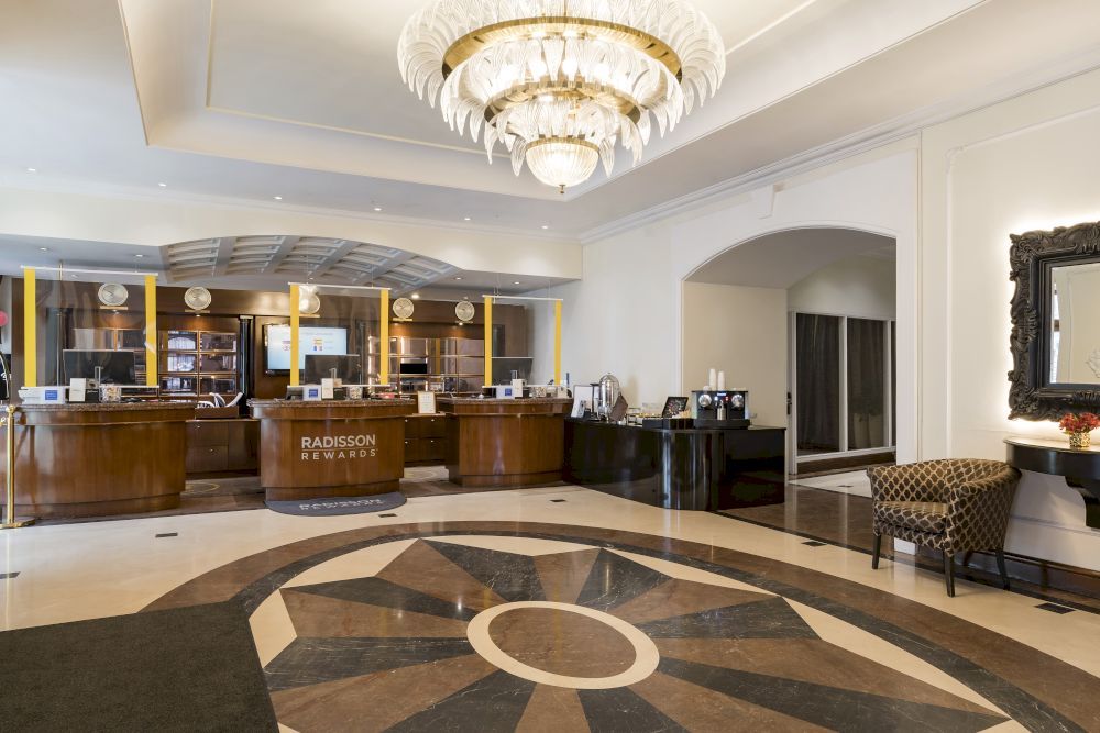 COSMOS SELECTION ST. PETERSBURG NEVSKY ROYAL HOTEL (бывш. RADISSON ROYAL), отель - 8