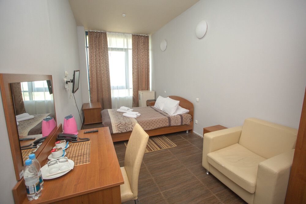 АЗАЛИЯ (ул. Аграрная), отель - 15