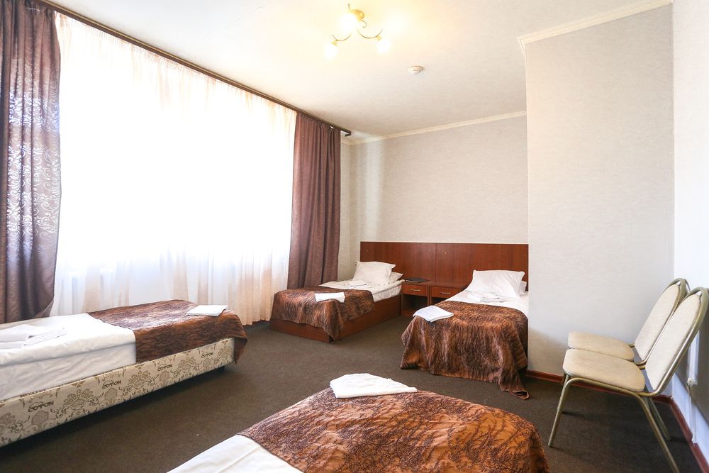 АЗАЛИЯ (ул. Московская), отель - 47