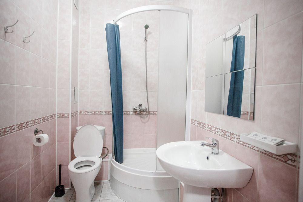 АЗАЛИЯ (ул. Московская), отель - 20