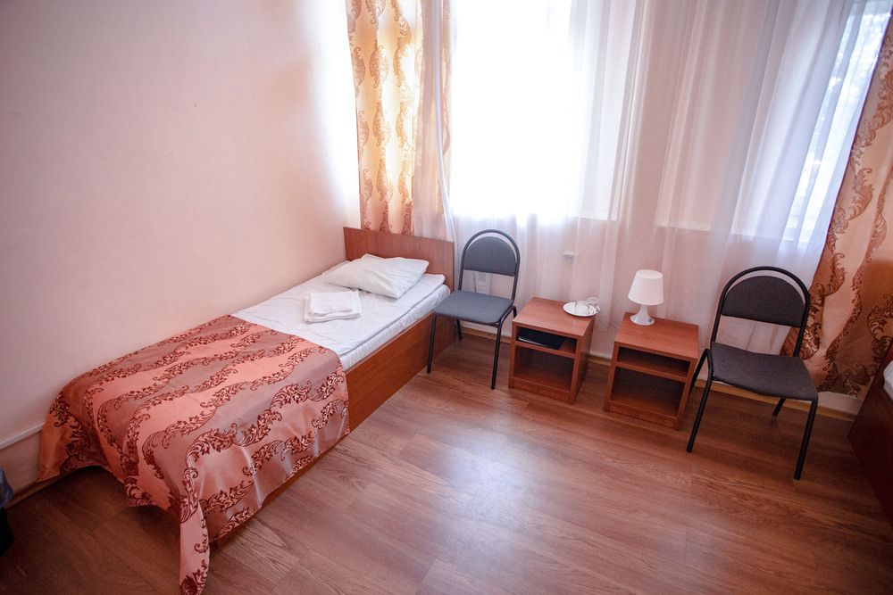 АЗАЛИЯ (ул. Московская), отель - 14