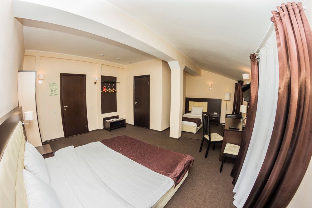 ОСТРОВСКИЙ, отель - 16